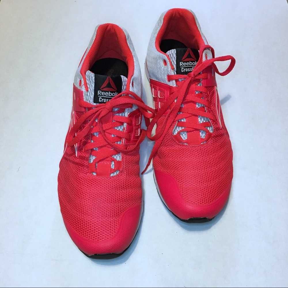 Reebok CrossFit hot pink and gray. 9.5 EUC